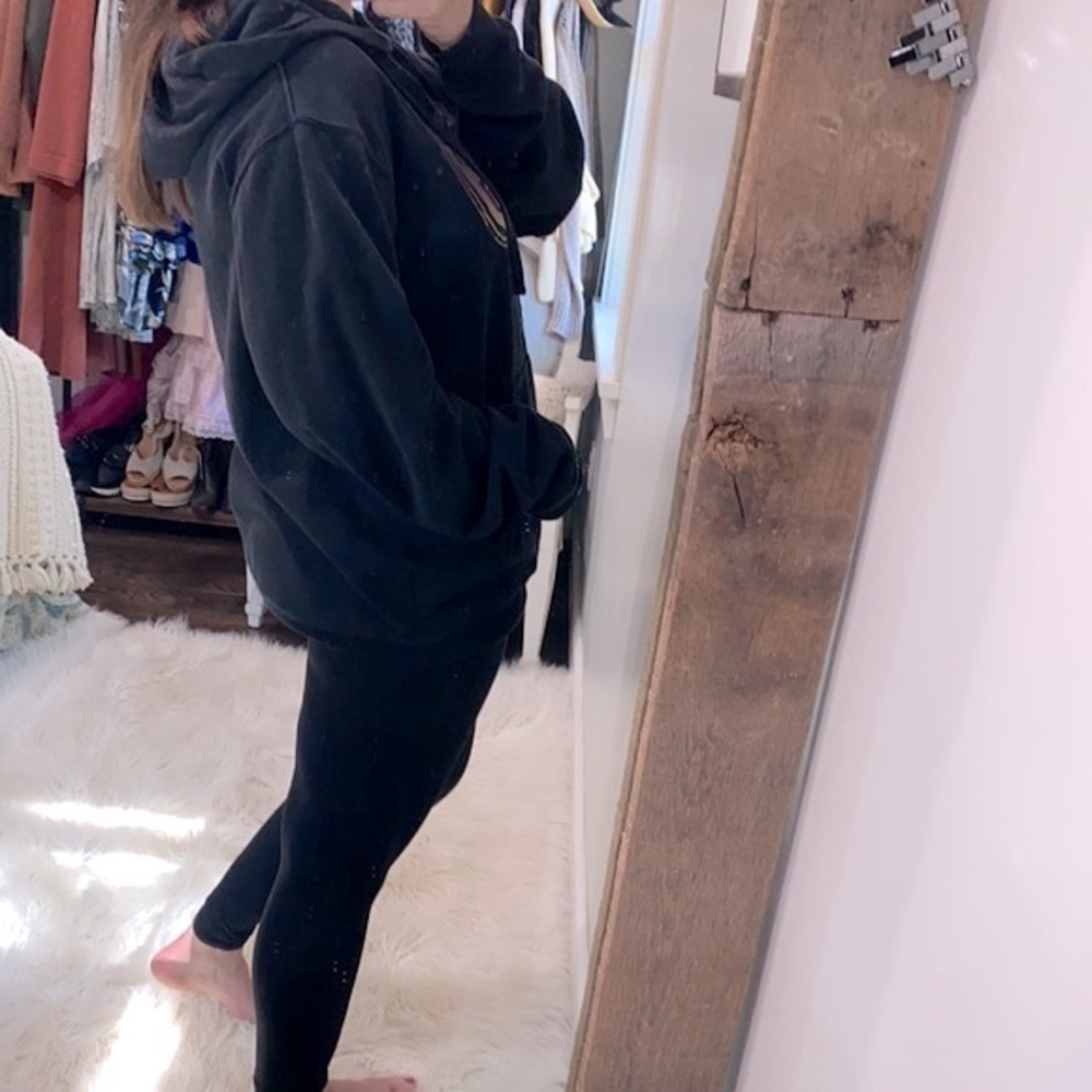 TOM SANDAVOL black sweatshirt size large - Picture 4 of 9